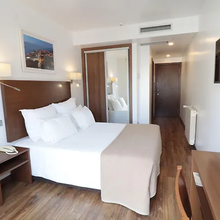Otel Miramar - 3*